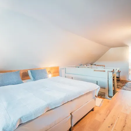 .. Na Slnecnom Kopci .. Banská Štiavnica